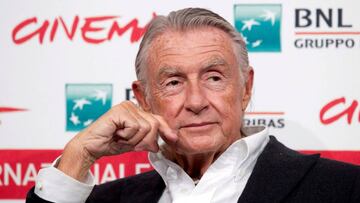 Muere Joel Schumacher, director de 'Batman Forever' o 'Última llamada'