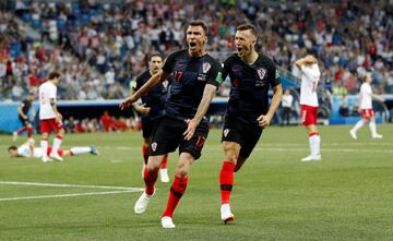 1-1. Mario Mandzukic celebró el gol del empate.