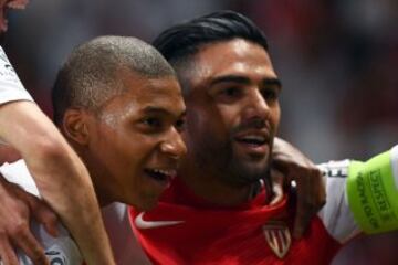 Mónaco y Falcao celebran: ¡Campeones de Francia!