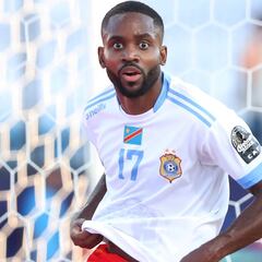 Cuatro cartas para el nueve