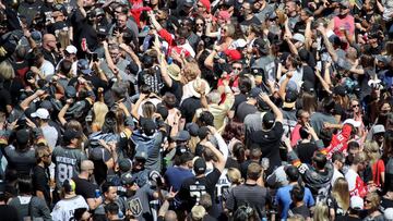 LAS VEGAS, NV - MAY 28: Fans gather outside the arena prior to Game One of the 2018 NHL Stanley Cup Final between the Vegas Golden Knights and the Washington Capitals at T-Mobile Arena on May 28, 2018 in Las Vegas, Nevada.   Bruce Bennett/Getty Images/AFP
 == FOR NEWSPAPERS, INTERNET, TELCOS &amp; TELEVISION USE ONLY ==