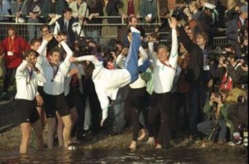 29 de Marzo de 1997, la Universidad de Cambridge celebra por quinta vez consecutiva la victoria ante Oxford, en la 143 edici¨®n.