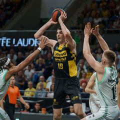 Shermadini no caduca nunca