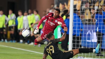 LAFC have a 3-0 lead heading into the second leg of the Concacaf Champions Cup but they are going to have to hold off seven time champs Cruz Azul.