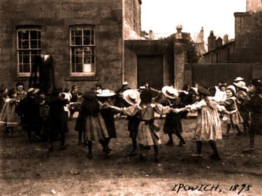 Una niña apuñala a su madre inspirada por Slenderman