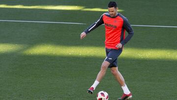 Iborra se entrenó con el Villarreal y estará en la convocatoria.