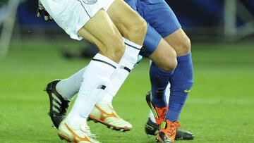 Se fractur¨® la tibia en el Mundialito de Clubes de 2011 con el Barcelona.