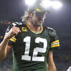 Who won Monday Night Football in NFL Week 2?