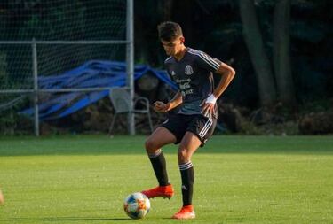 Uruguay y Mxico quieren convencer al hijo del 'Loco' Abreu