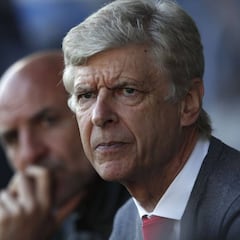 Wenger: "Intentamos fichar a Messi y Piqué para el Arsenal..."