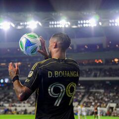 Denis Bouanga se hace imposible para el América