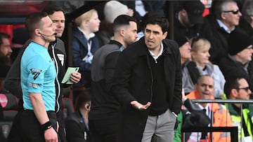 Iraola, durante un partido del Bournemouth.