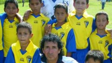 El Cádiz invita al "Mágico" González para celebrar su centenario