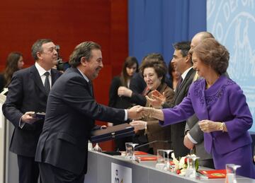 Recibe la Medalla de Oro de la Real Orden del M谷rito Deportivo, otorgada por el Consejo Superior de Deportes