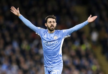 Al portugu谷s le motiva jugar en la liga espa?ola y no ver赤a con malos ojos su fichaje por el club catal芍n.