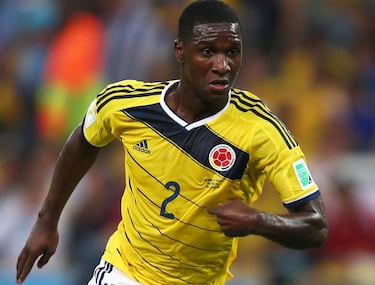 Desde 2010, Zapata tomó el número 2 con Colombia. El zaguero central lo ha portado con orgullo en dos Mundiales y tres Copas América como líder de la selección sudamericana, donde ya es uno de los grandes de la historia.