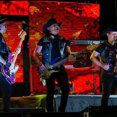 Bronco manda mensaje por Día de las Madres