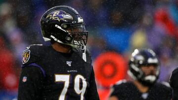 Por segunda campaña consecutiva los Ravens no pueden contar completamente con el estelar tackle por lesiones en el tobillo.