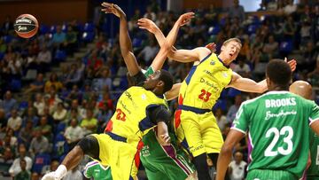 El Unicaja firma una remontada notable contra Andorra