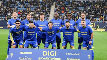 Once del Cádiz CF ante el Granada.