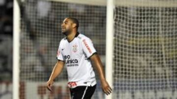 Adriano, jugador brasileño