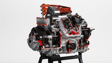 ¿Cuánta potencia tiene el nuevo motor V12 híbrido de Lamborghini?
