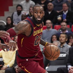 Monreal: "Alexis Sánchez es el LeBron James de la Premier"