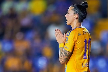 during the 17th round match between Tigres UANL and Pachuca as part of the Liga BBVA MX Femenil, Torneo Apertura 2024 at Universitario Stadium on November 03, 2024 in Monterrey, Nuevo Leon, Mexico.