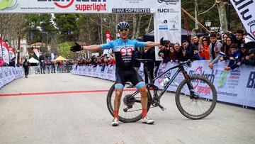 Carlos Coloma logra su primer triunfo del año, en Cofrentes