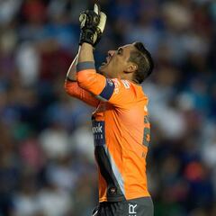 Moisés Muñoz se voló la barda en la Liga Olmeca