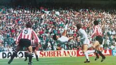 Señor gol: la chilena perfecta de Hugo Sánchez cumplió 25 años