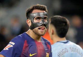 Eric García y Álex Jiménez, pendientes de Carvajal