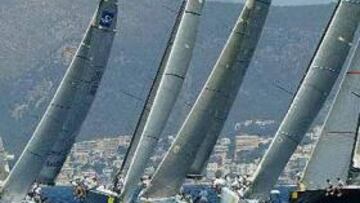 <b>REGATA BREITLING-ILLES BALEARS. </b>El <i>CAM</i>, patroneado por el príncipe Felipe, se ha proclamado vencedor en la clase IMS.