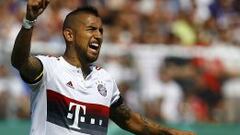 Arturo Vidal celebra su primer gol con Bayern Munich.