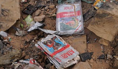 Atari buried thousands of copies of a controversial Spielberg classic video game: 30 years later it ended up in a museum