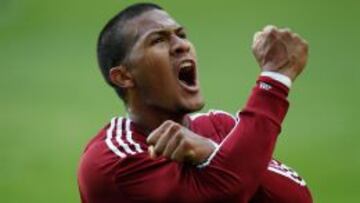 Rond&oacute;n critic&oacute; duramente a la FVF. 