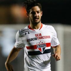 20 fichajes bomba de la Liga Mx que terminaron siendo humo