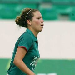 Iris Mora: “Es de risa que DTs con antecedentes dirijan en Liga MX Femenil”