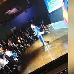 Pedro Sánchez va a saludar al medallista Alberto Ginés y lo que sucede alucina al escalador