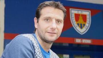 <b>TRANQUILIDAD. </b>Palacios no tiene intención de tocar el grupo.