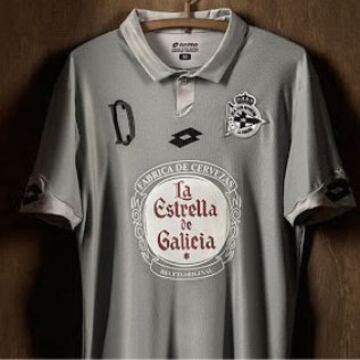 Uniforme del Querétaro, entre los 20 más bellos de la campaña 2016-17