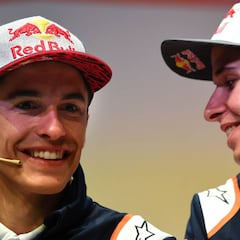 Álex Márquez: "¿Compartir con Marc 'set up'? Se lo preguntaré"