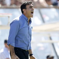 "Prepararemos a Riascos para que pueda terminar un partido"