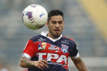 Kevin Harbottle: Con apenas 24 a&ntilde;os ya ha jugado en ocho equipos, incluyendo pasos por Argentinos Juniors y Colorado Rapids de Estados Unidos. Hoy juega en San Marcos.
