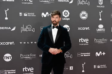 Adrian Lastra posa a su llegada a la 10ª edición de los Premios Platino del cine Iberoamericano.