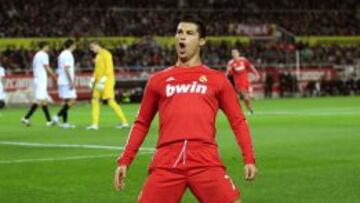 El portugués hizo un ‘hat-trick’ en el Pizjuán en el 2-6 del 17-12-2011.