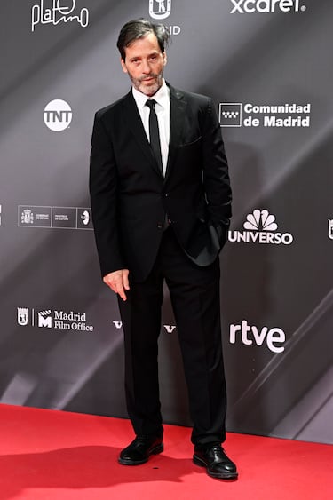 Juan Pablo Shuk posa en la alfombra roja. 