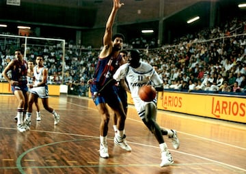 Antes de convertirse en el primer venezolano en debutar en la NBA jugó una temporada en el Real Madrid: 13,2 puntos y 7,6 rebotes para 16,6 de valoración de media. No cruzó el charco de vacío: ganó la Copa Korac en 1991 con el equipo blanco. En el verano de 1991 dio el salto a la NBA, donde pasó ocho temporadas: Houston Rockets, San Antonio Spurs, Vancouver Grizzlies y Denver Nuggets. Con los Rockets conquistó dos anillos: 1993 y 1994. Debutó en la selección de Venezuela con 16 años y disputó los Juegos de Barcelona en el 92. 
