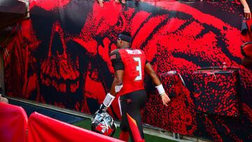 TAMPA, FLORIDA - DECEMBER 30: Jameis Winston #3 of the Tampa Bay Buccaneers walks off the field after the last regular season game against the Atlanta Falcons at Raymond James Stadium on December 30, 2018 in Tampa, Florida. The Buccaneers lost 32-34.  Julio Aguilar/Getty Images/AFP
 == FOR NEWSPAPERS, INTERNET, TELCOS &amp; TELEVISION USE ONLY ==