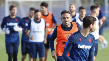 11/10/19
ENTRENAMIENTO DEL LEVANTE UD - ROGER